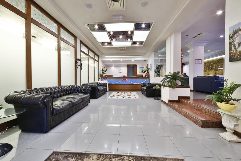 Hotel Sunset Rimini Eksteriør billede